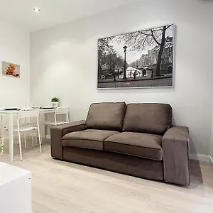 Apartment Ma22 - Ma22 - In Sants Communal Terrace Spain